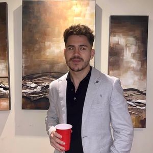 Meet your Posher, Asad